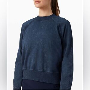Lululemon Ready to Roll Crew sweatshirt in Dye Acid Rubber Dye True Navy